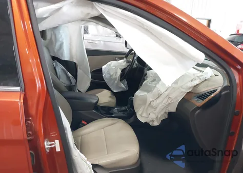 2016 Hyundai Santa Fe Sport 2.0L Turbo z USA, uszkodzony, nr VIN 5XYZWDLA7GG363286